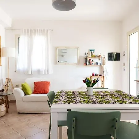 Casa Silvia 800m Dal Mare * La Caletta