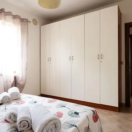 Casa Silvia 800m Dal Mare La Caletta